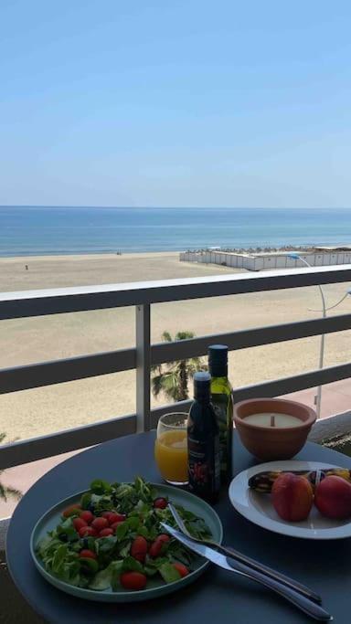Appartement Magnifique Studio Vue Mer à Canet-en-Roussillon Extérieur photo